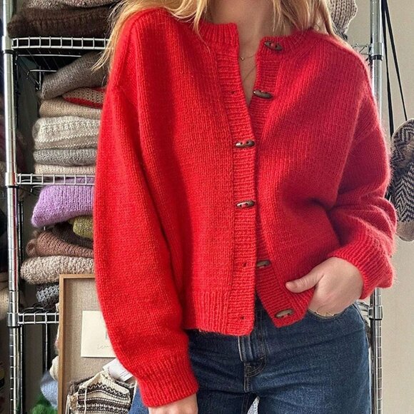 Sweaters - Women’s Solid Color Off-Shoulder Long Sleeve Loose Casual Cardigan